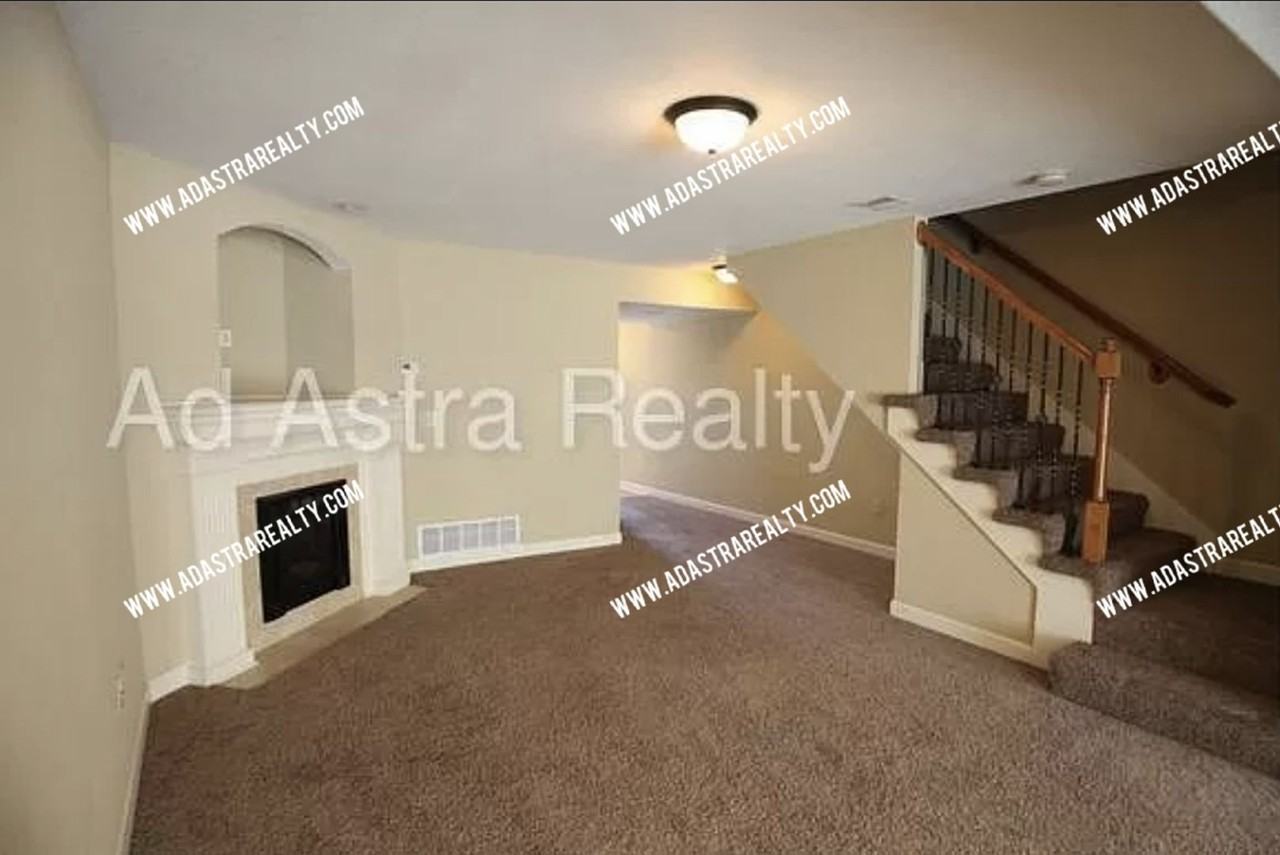 13755 Post Oak Ln - Photo 3 of 13