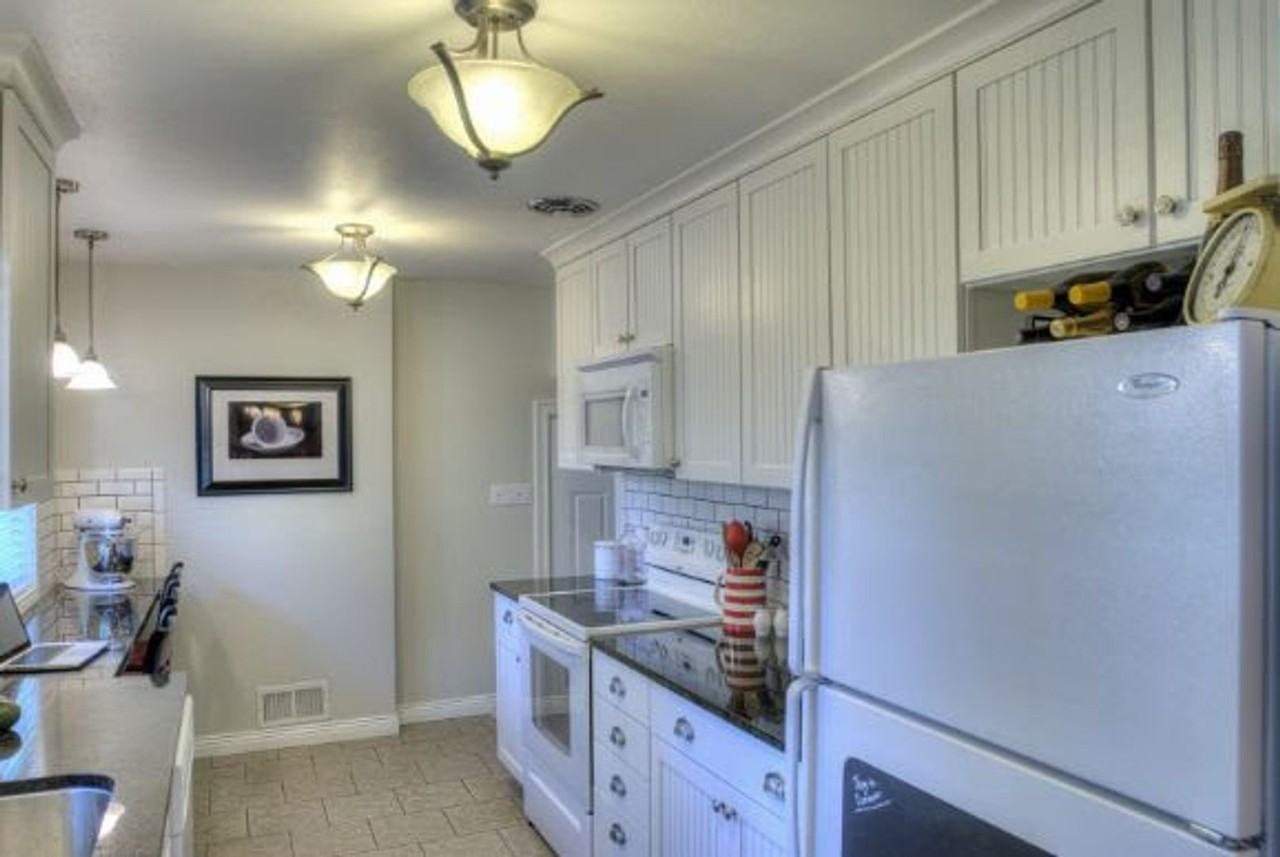 5614 N Forest Blvd - Photo 7 of 10