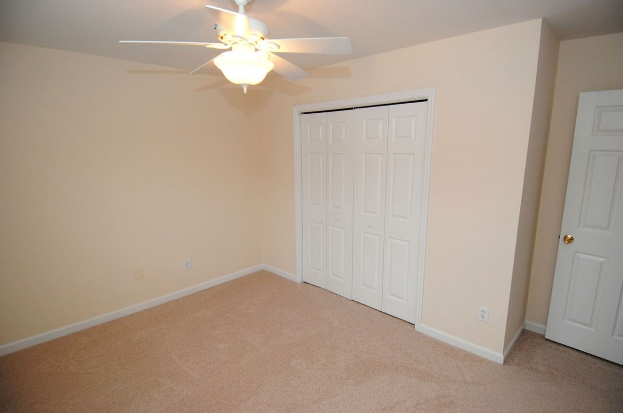 4333 Reed Ct - Photo 3 of 37