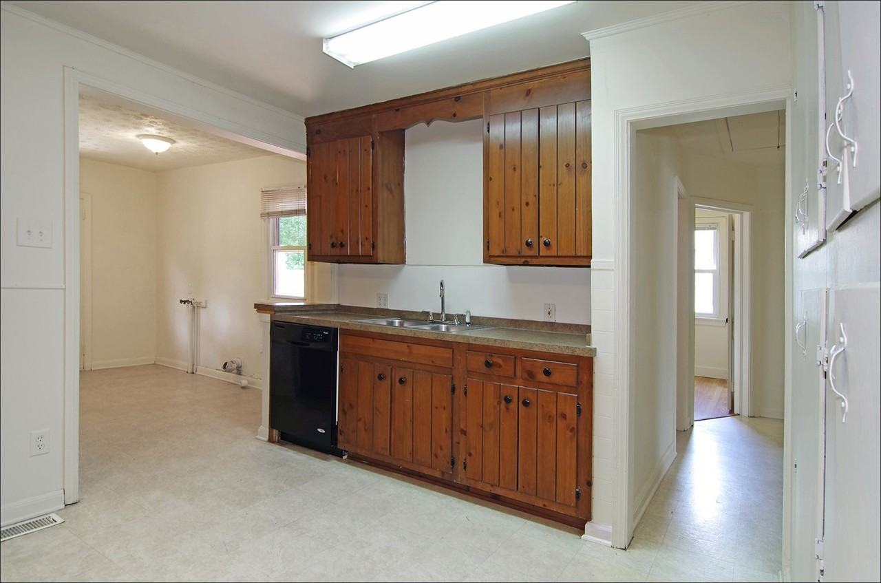 69 Cavalier Rd - Photo 5 of 22