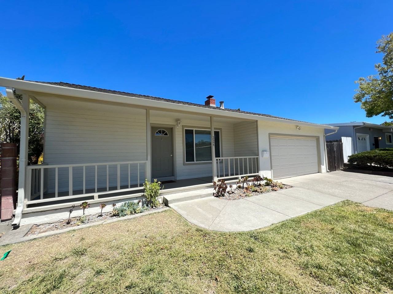 224 Grapewood St - Photo 5 of 50