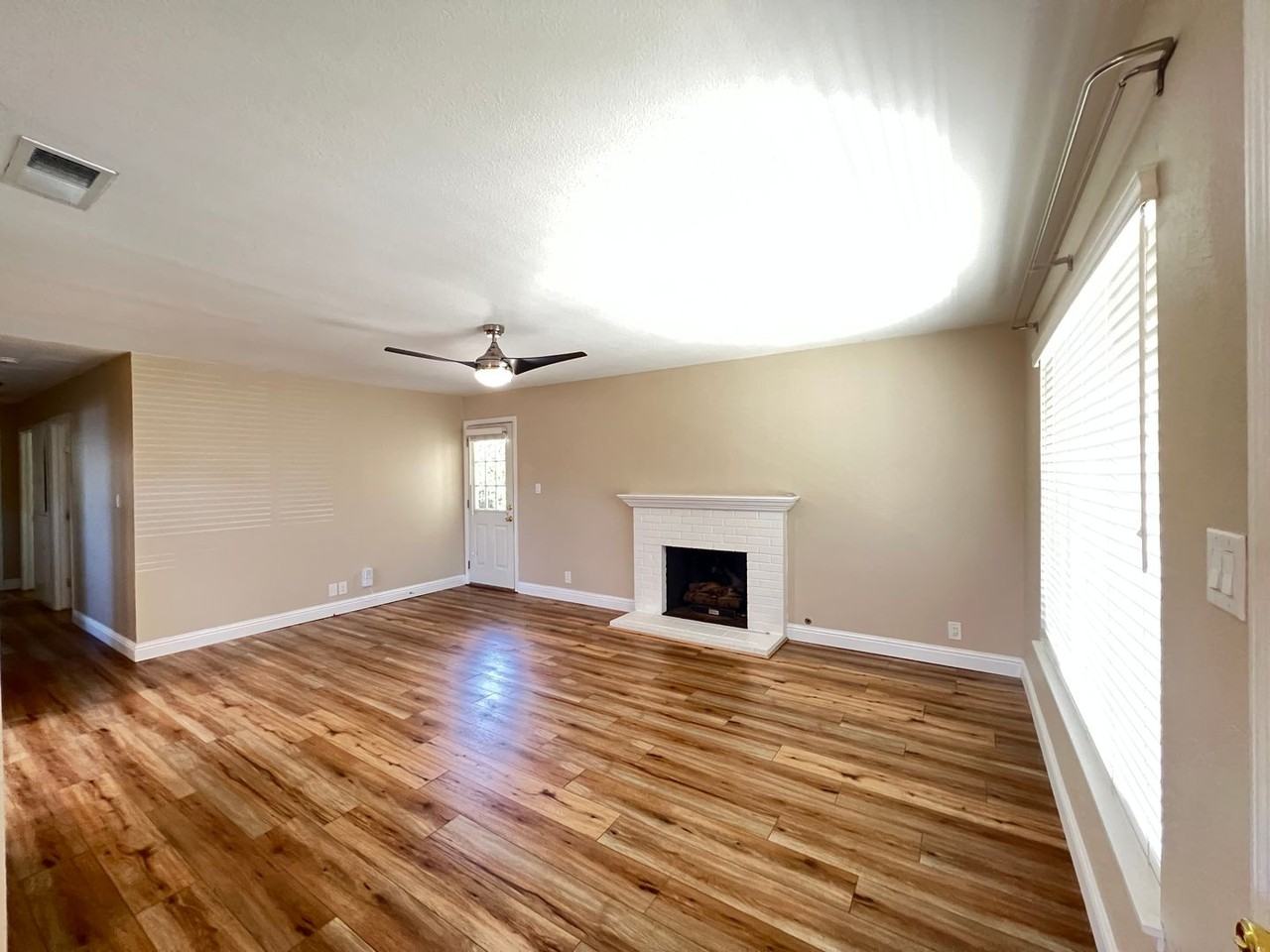 224 Grapewood St - Photo 7 of 50