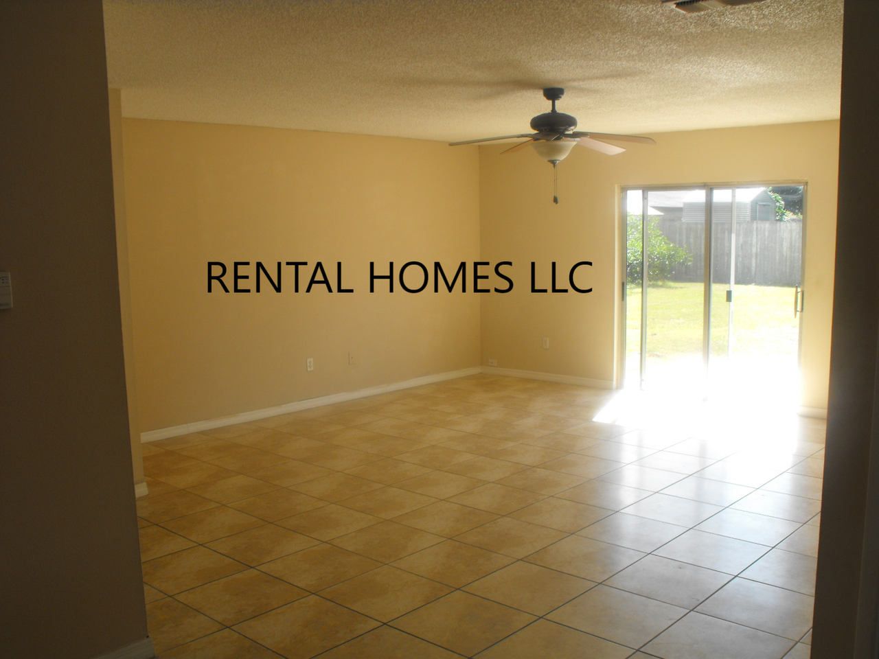 7308 Beacon Pl - Photo 2 of 6