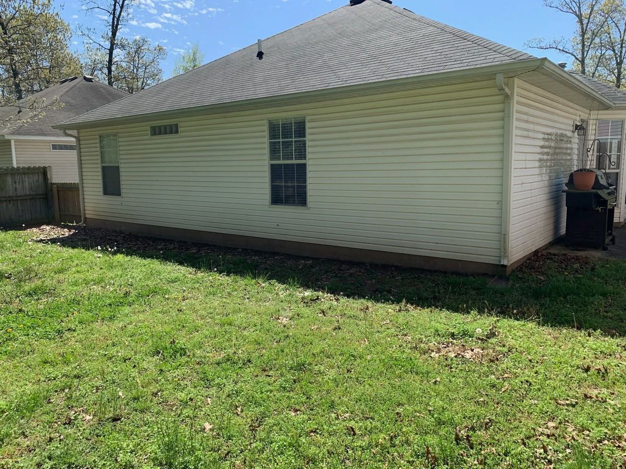 1612 Cresent St - Photo 2 of 24