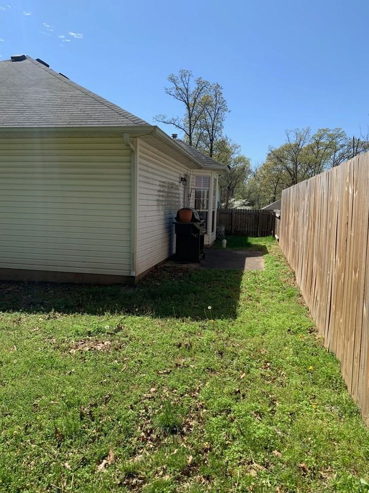 1612 Cresent St - Photo 4 of 24