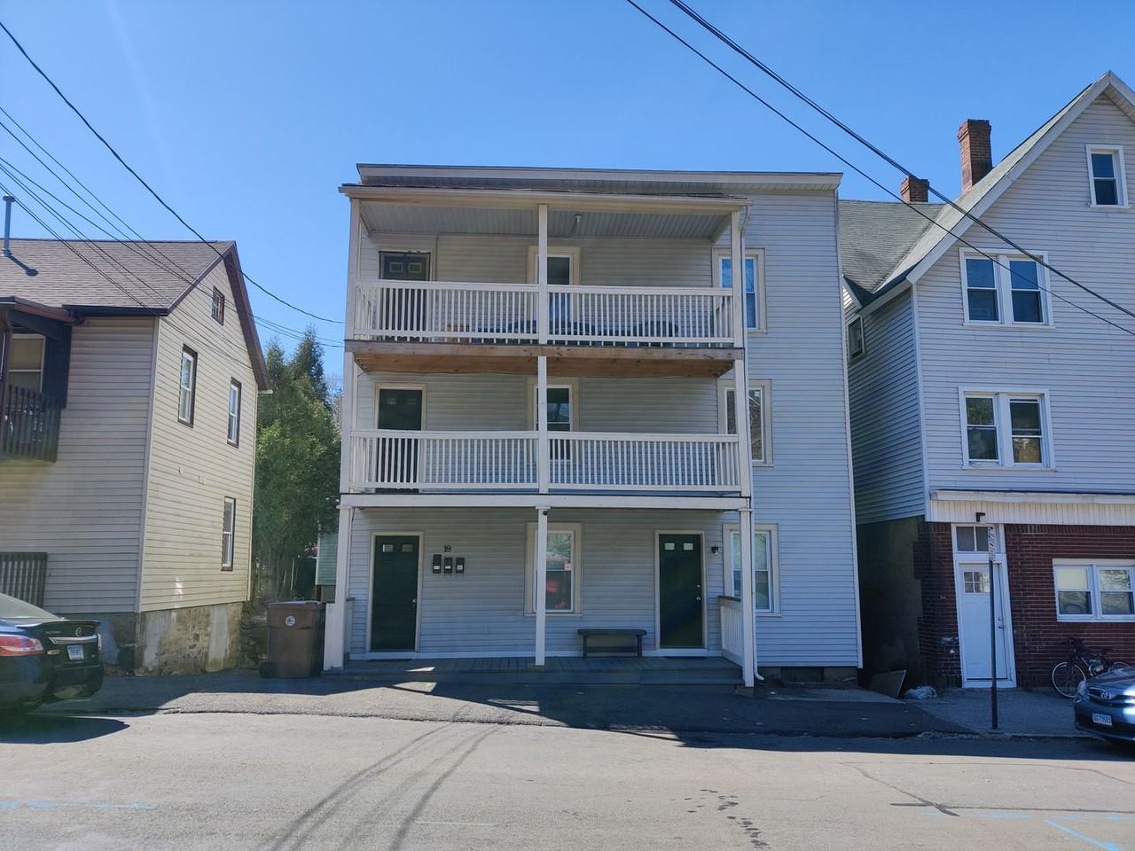 19 Long Hill Ave, Shelton, CT 06484, USA 2 unit Rentals Zumper