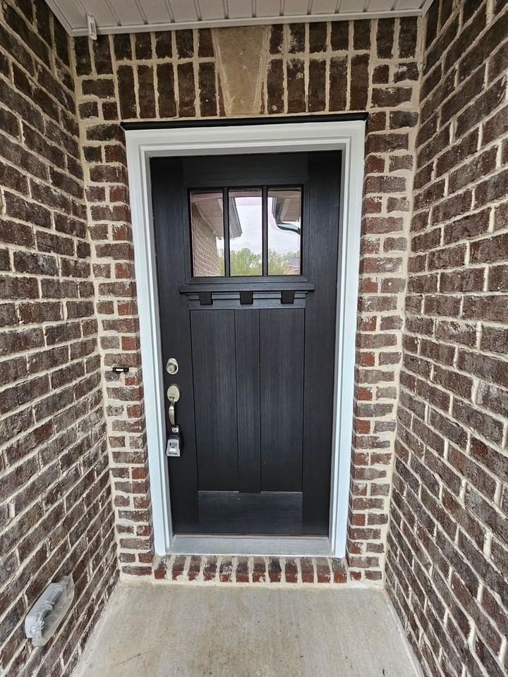 160 Blanford Cir - Photo 3 of 24