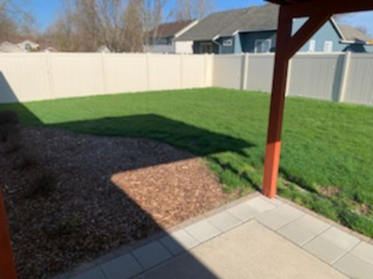 2033 W Hampson Ave - Photo 4 of 23