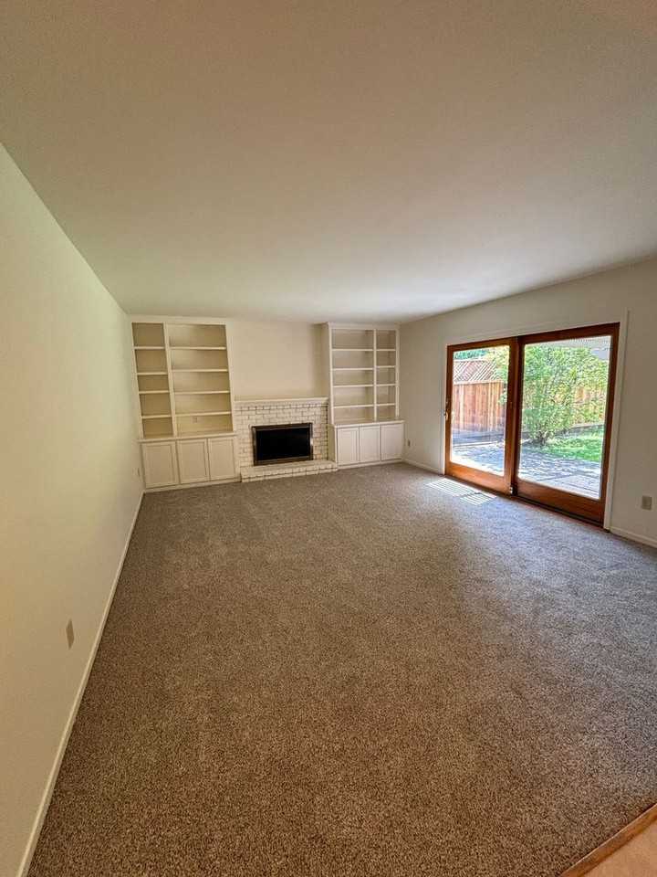 1886 Neotomas Ave - Photo 2 of 16