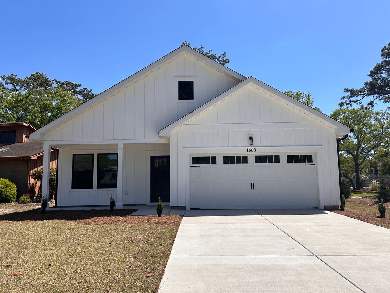 1668 Winding Way Sw - Photo 2 of 24