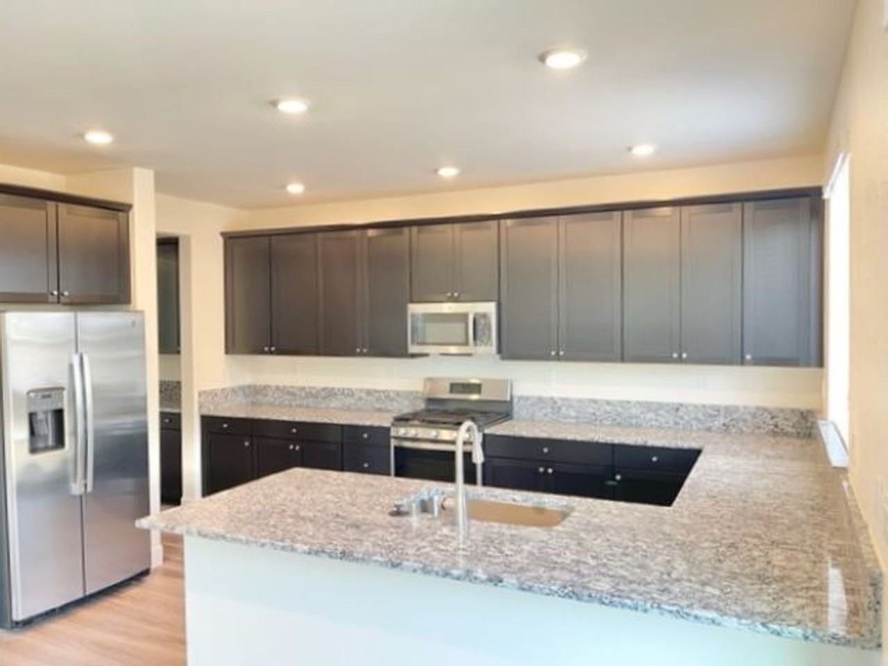 1972 Maradona Dr - Photo 2 of 27