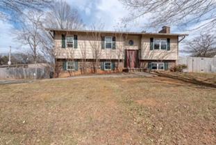 2620 Lesa Ln - Photo 1 of 1