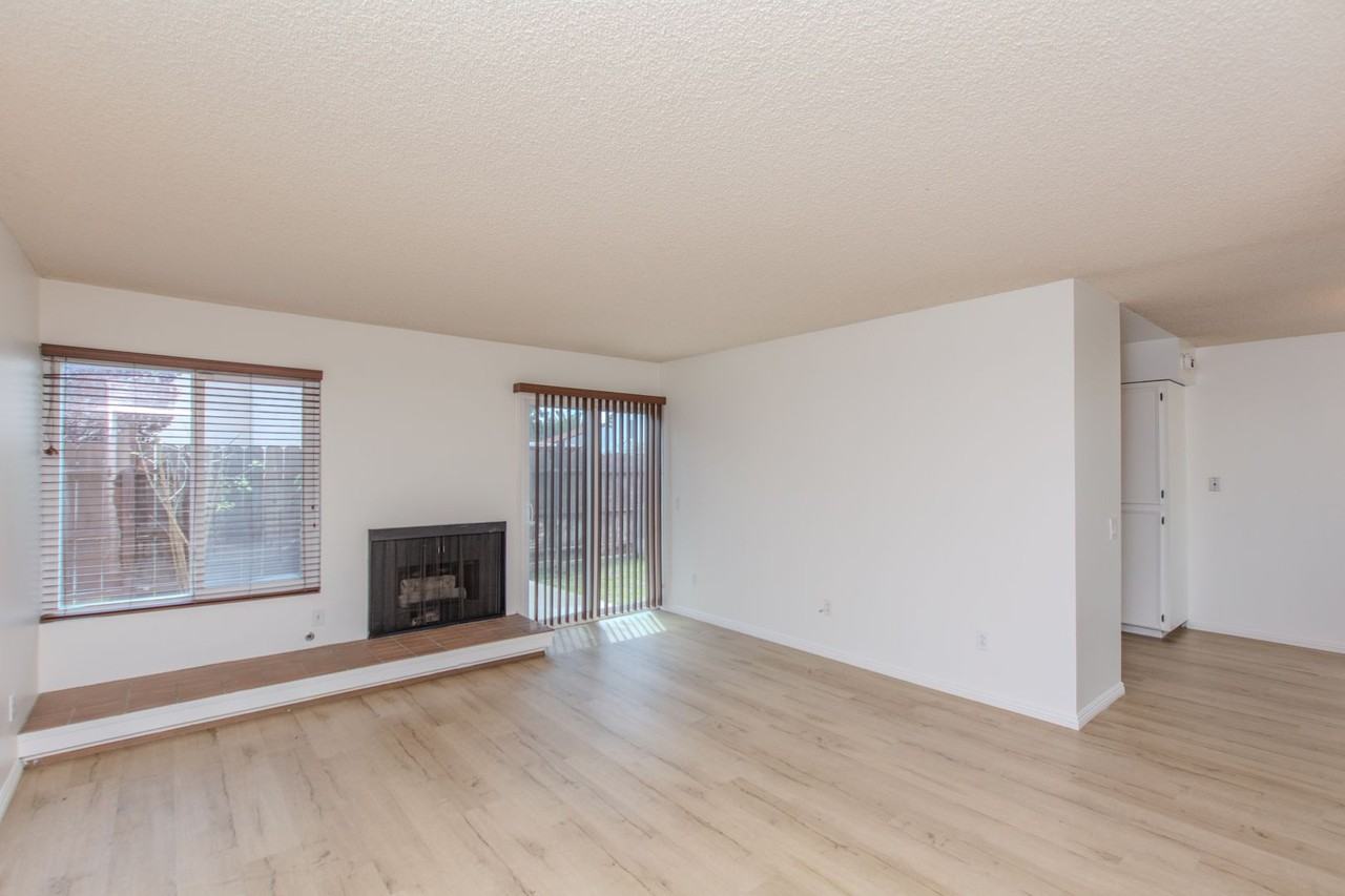 2511 Stoneview Ln - Photo 5 of 36