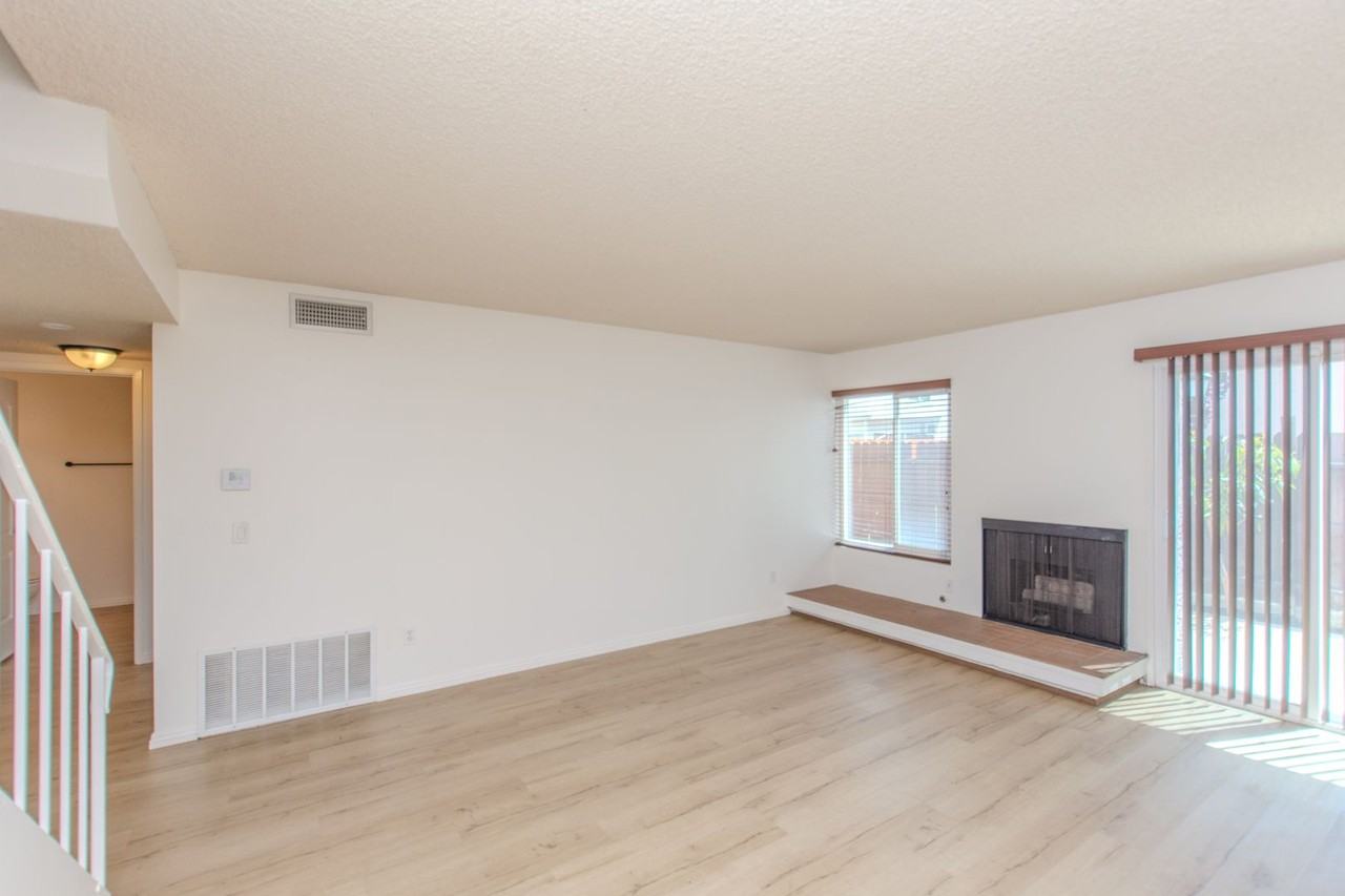 2511 Stoneview Ln - Photo 6 of 36