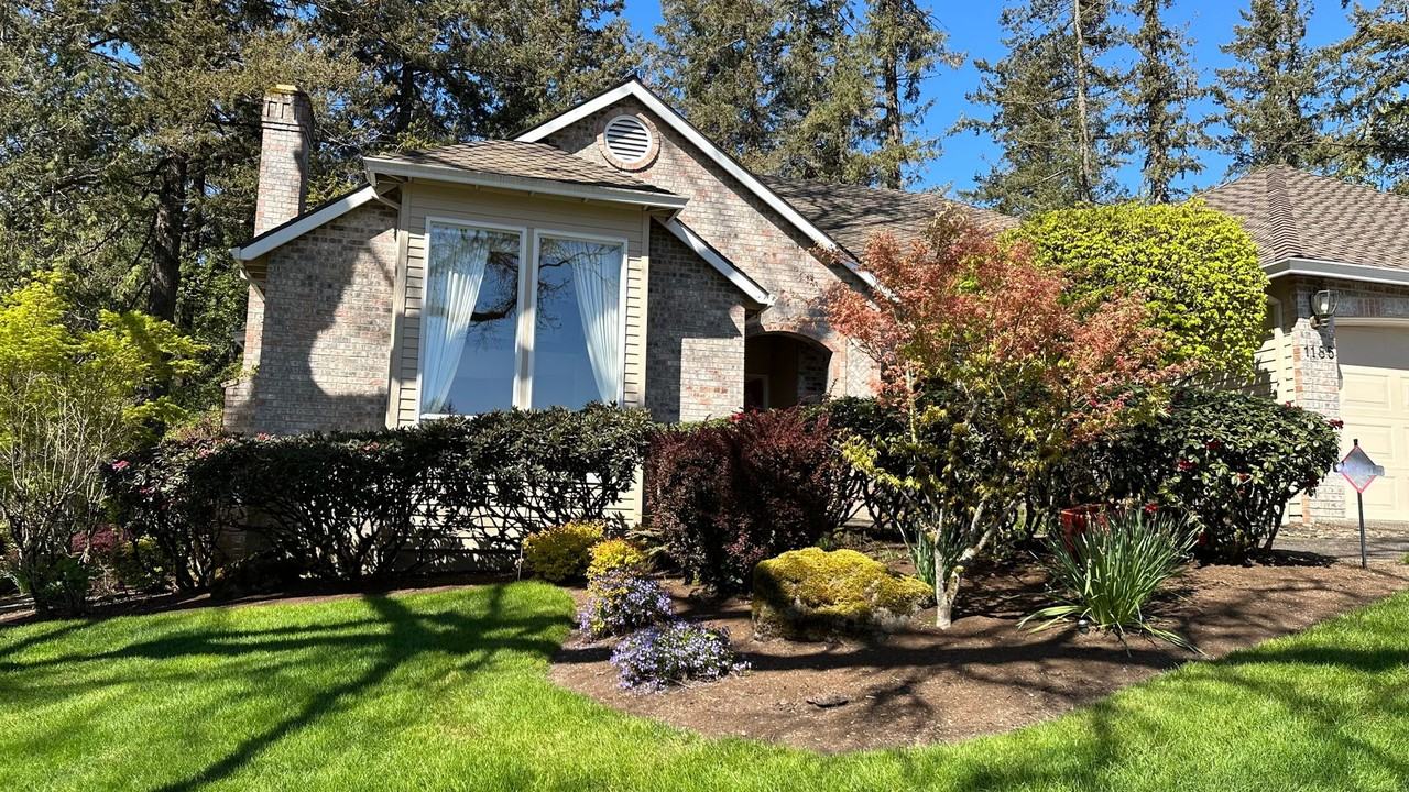 1185 Nw 116th Ave - Photo 4 of 47