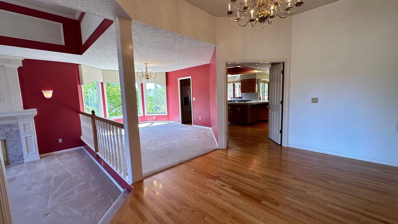 1185 Nw 116th Ave - Photo 5 of 47