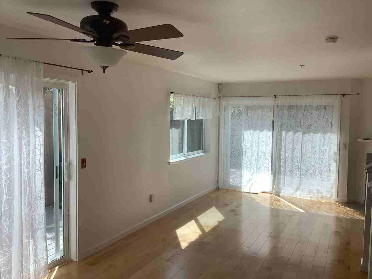 361 N Main St - Photo 4 of 19