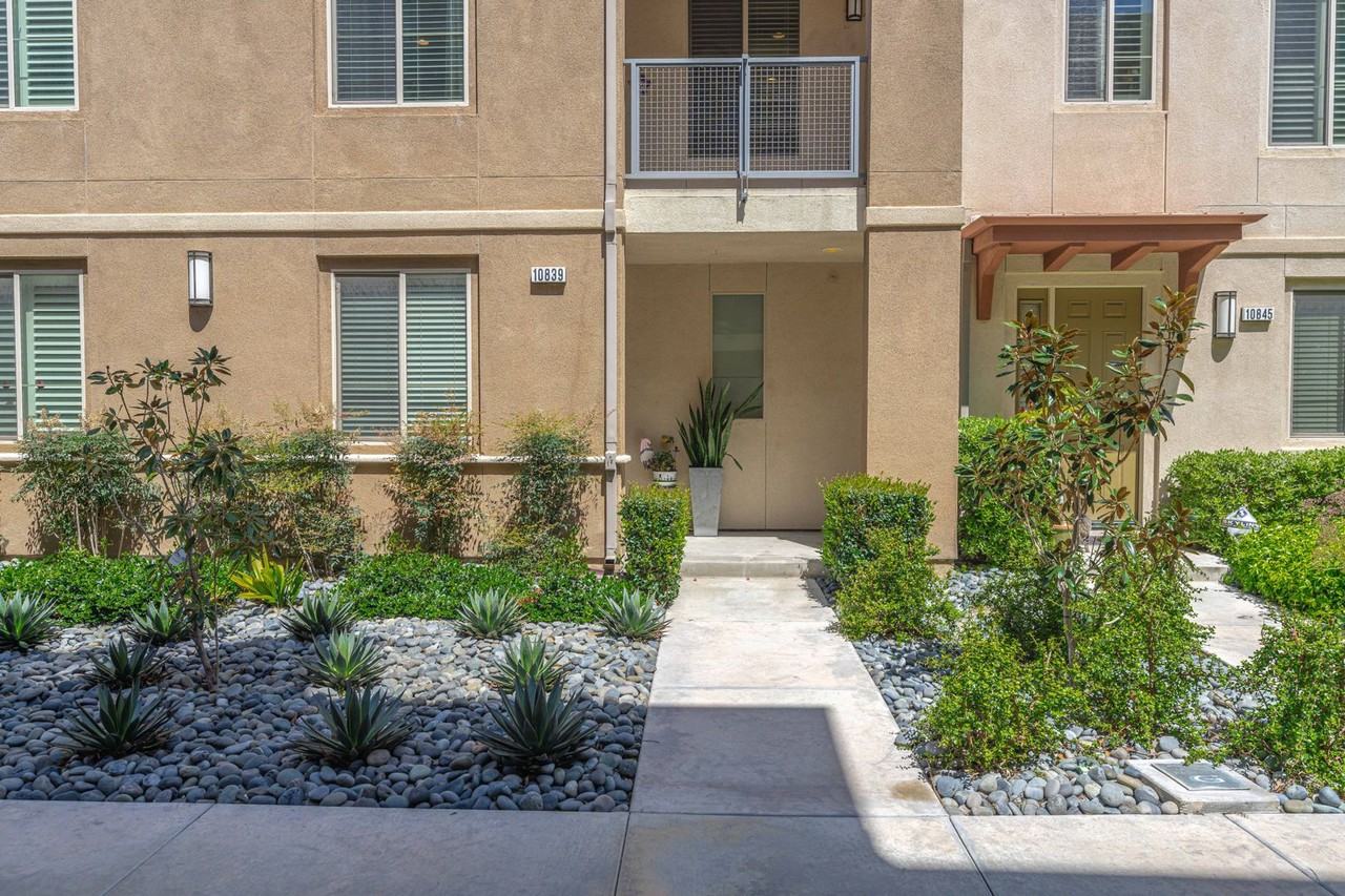 10839 Sonoma Ln - Photo 3 of 43