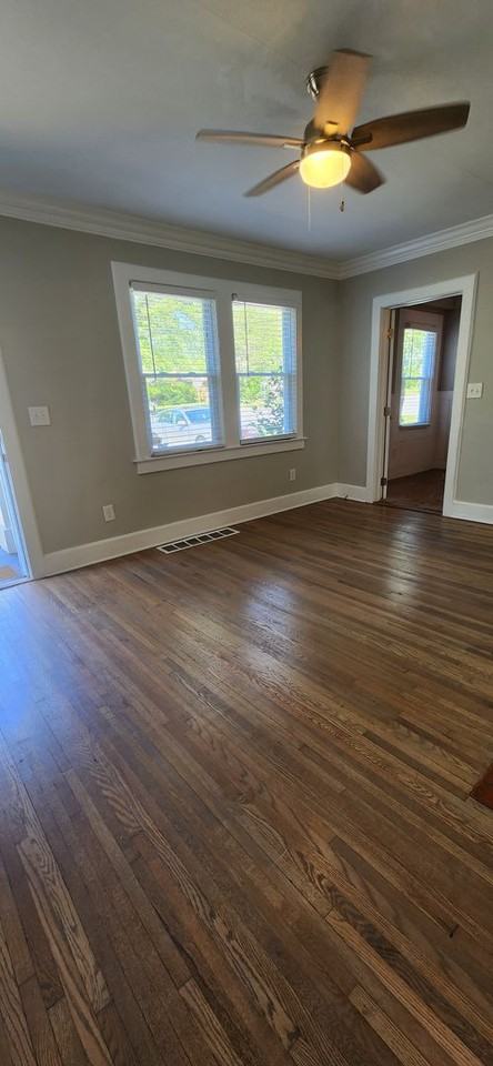 24 Monticello Ave - Photo 3 of 21