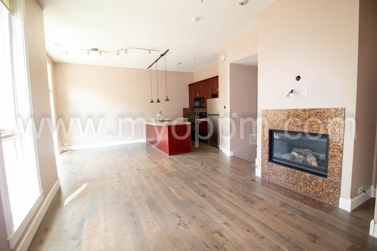 905 S 10th Ct - Photo 4 of 18