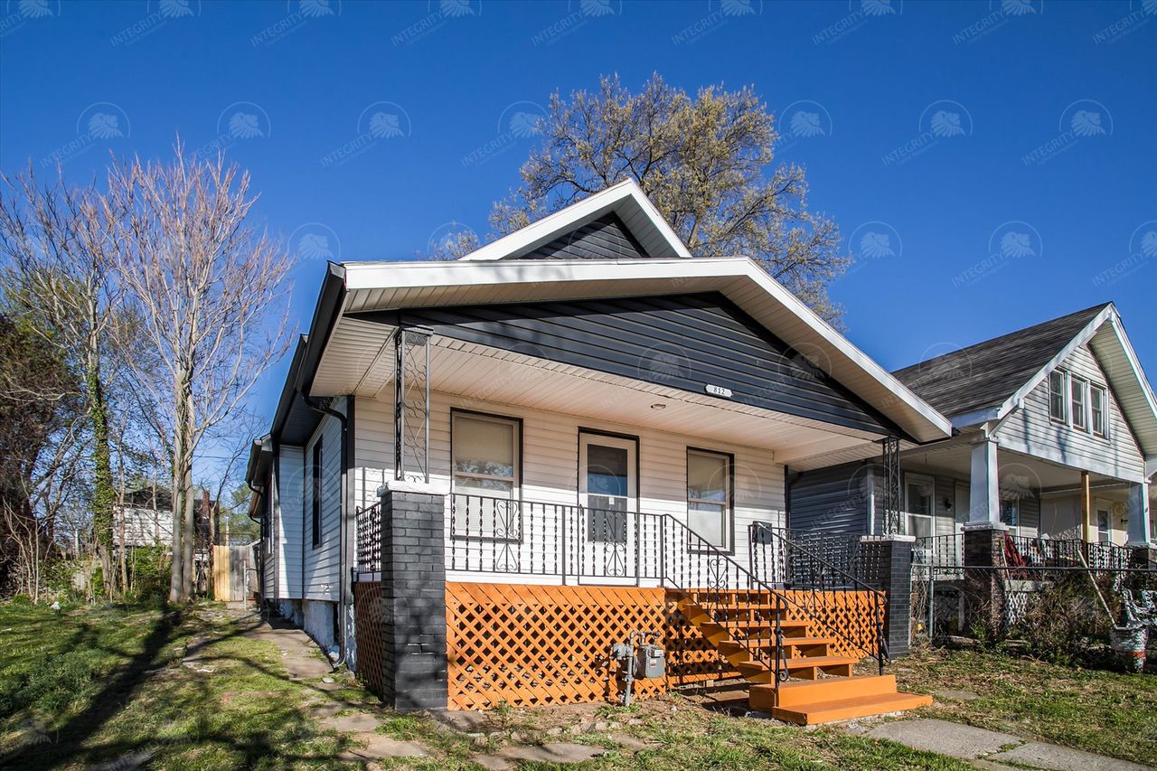 812 Monroe Ave - Photo 2 of 28