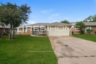 749 Hampshire Dr - Photo 1 of 1