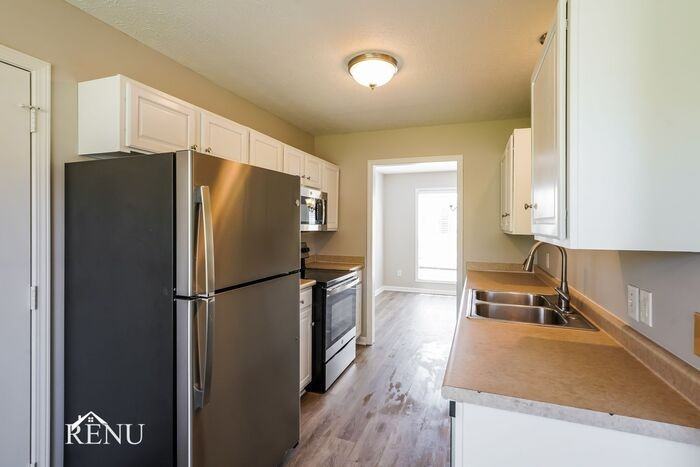 108 Miles Dr - Photo 3 of 17