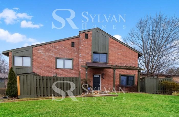 5755 Thunder Hill Rd - Photo 2 of 15