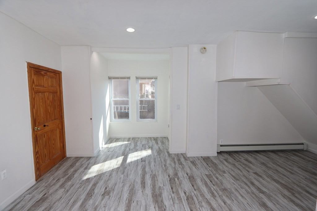156 Dana Ave #1st - Photo 3 of 15