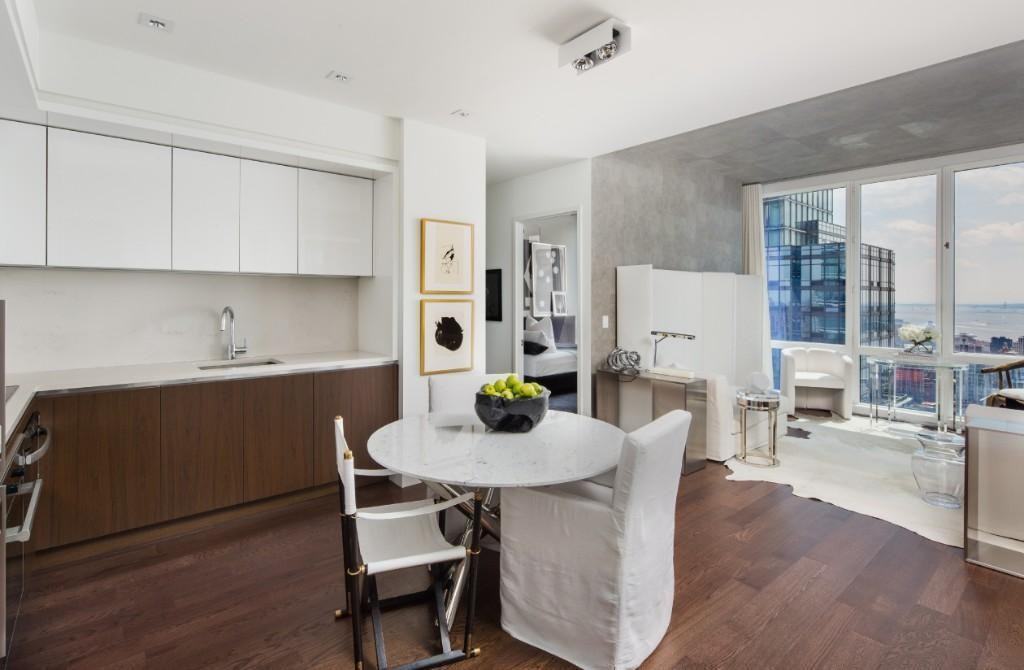 605 W 42nd St #56N - Photo 3 of 7