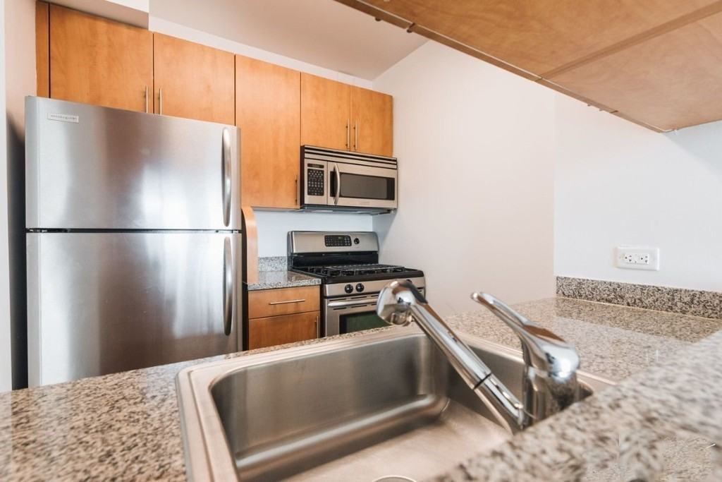 2 Gold St #14F - Photo 4 of 9