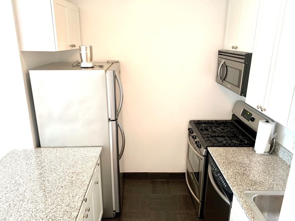 45 Wall St #1922 - Photo 5 of 8