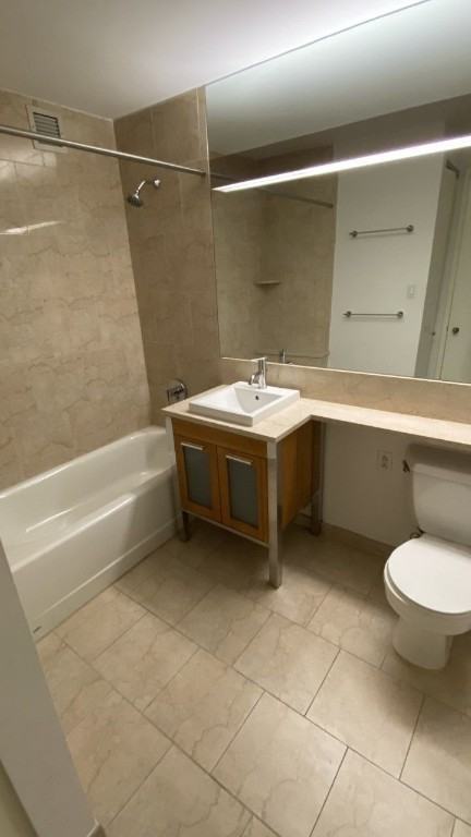 Hanover Sq #21D - Photo 5 of 10