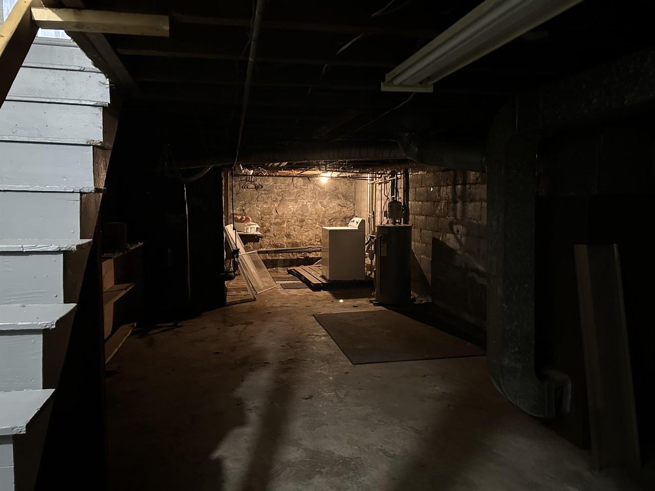 224 East St #224 - Photo 5 of 14