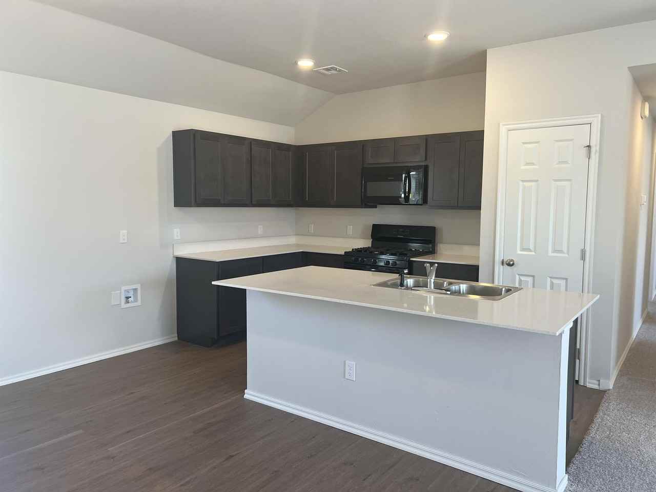 1002 Ichabod Cir #1 - Photo 6 of 42