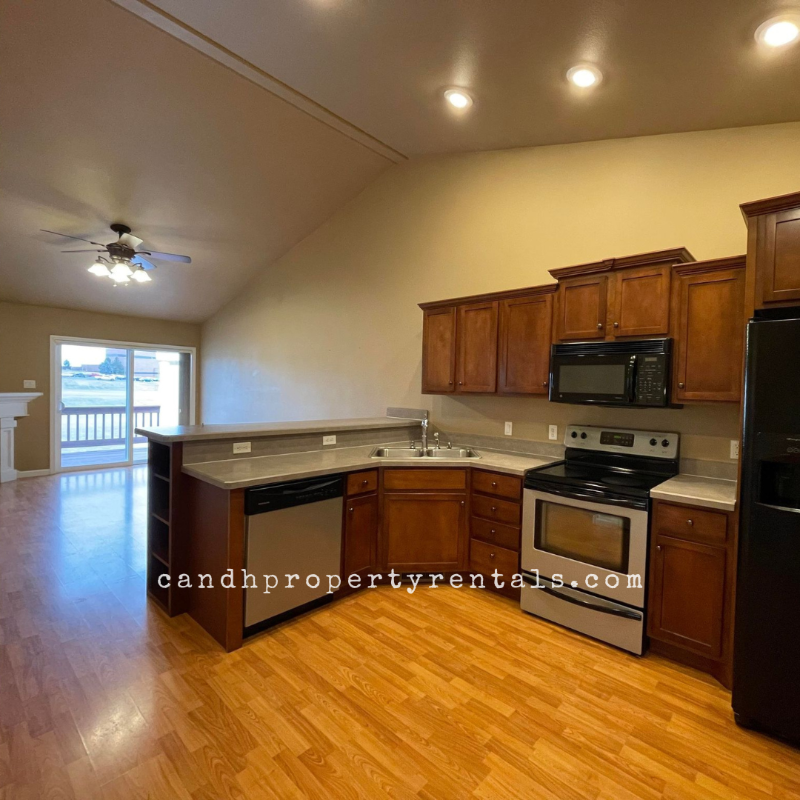1053 Picador Way #1 - Photo 3 of 16