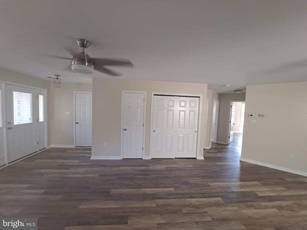 210 Amaret St #1 - Photo 3 of 19
