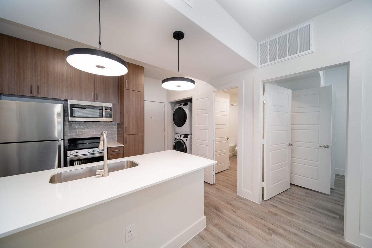 The Rosedale (Texas Wesleyan Student - Photo 6 of 12