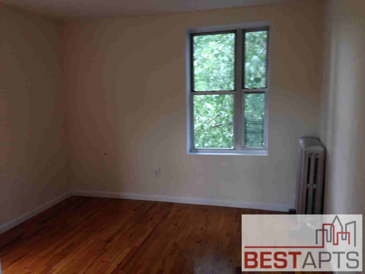 St Nicholas Ave & W 170th St #77