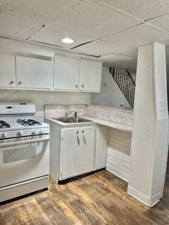 714 Mynster Street4 #4 - Photo 4 of 8