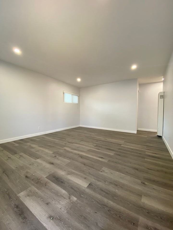 2038 250th Street - Photo 6 of 16