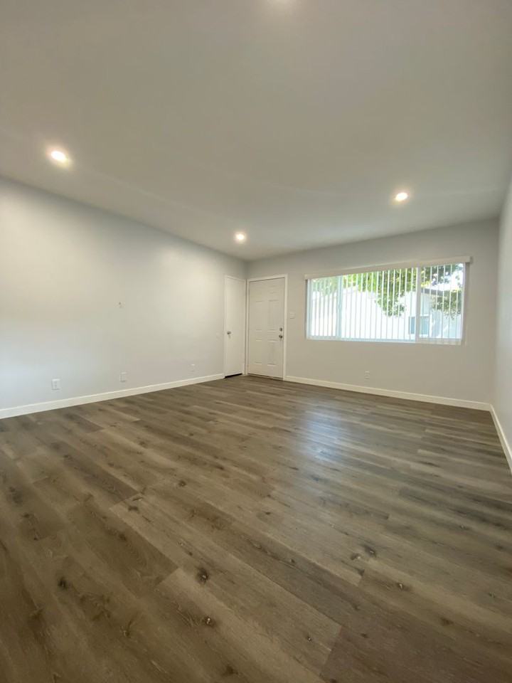 2038 250th Street - Photo 7 of 16