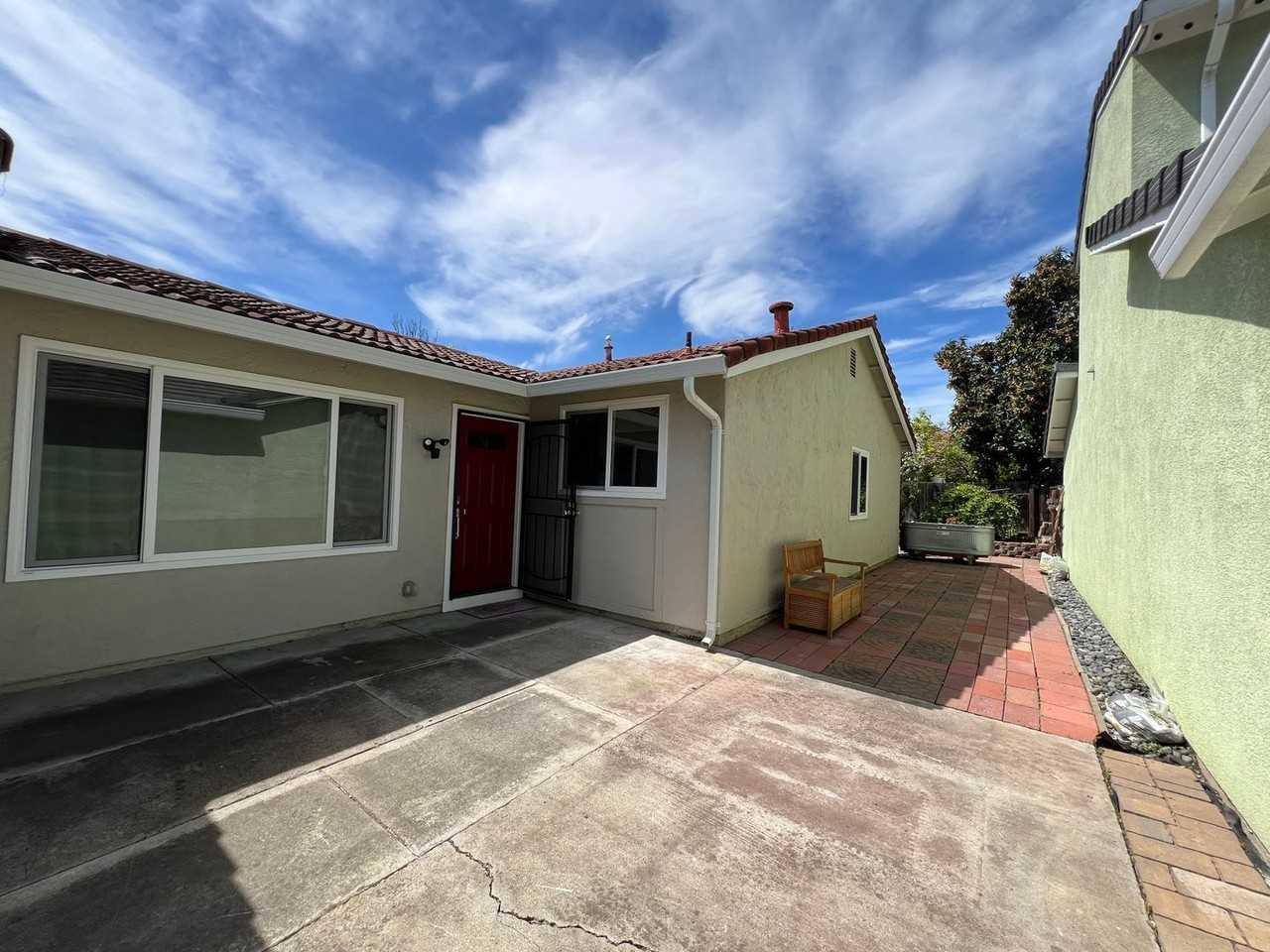 815 Saraband Way - Photo 3 of 23