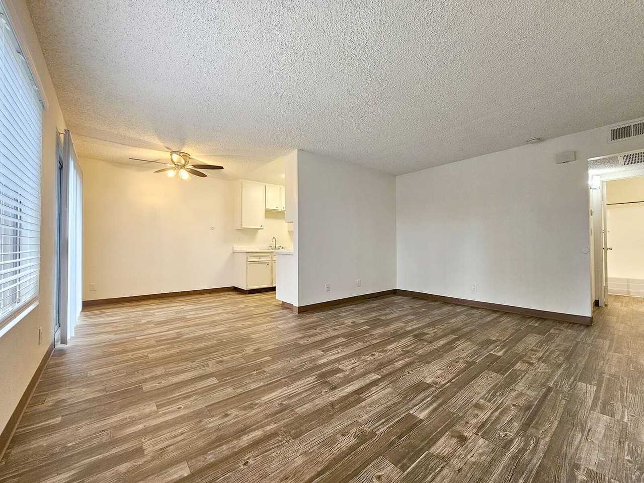 Tiara Greens - Photo 3 of 23