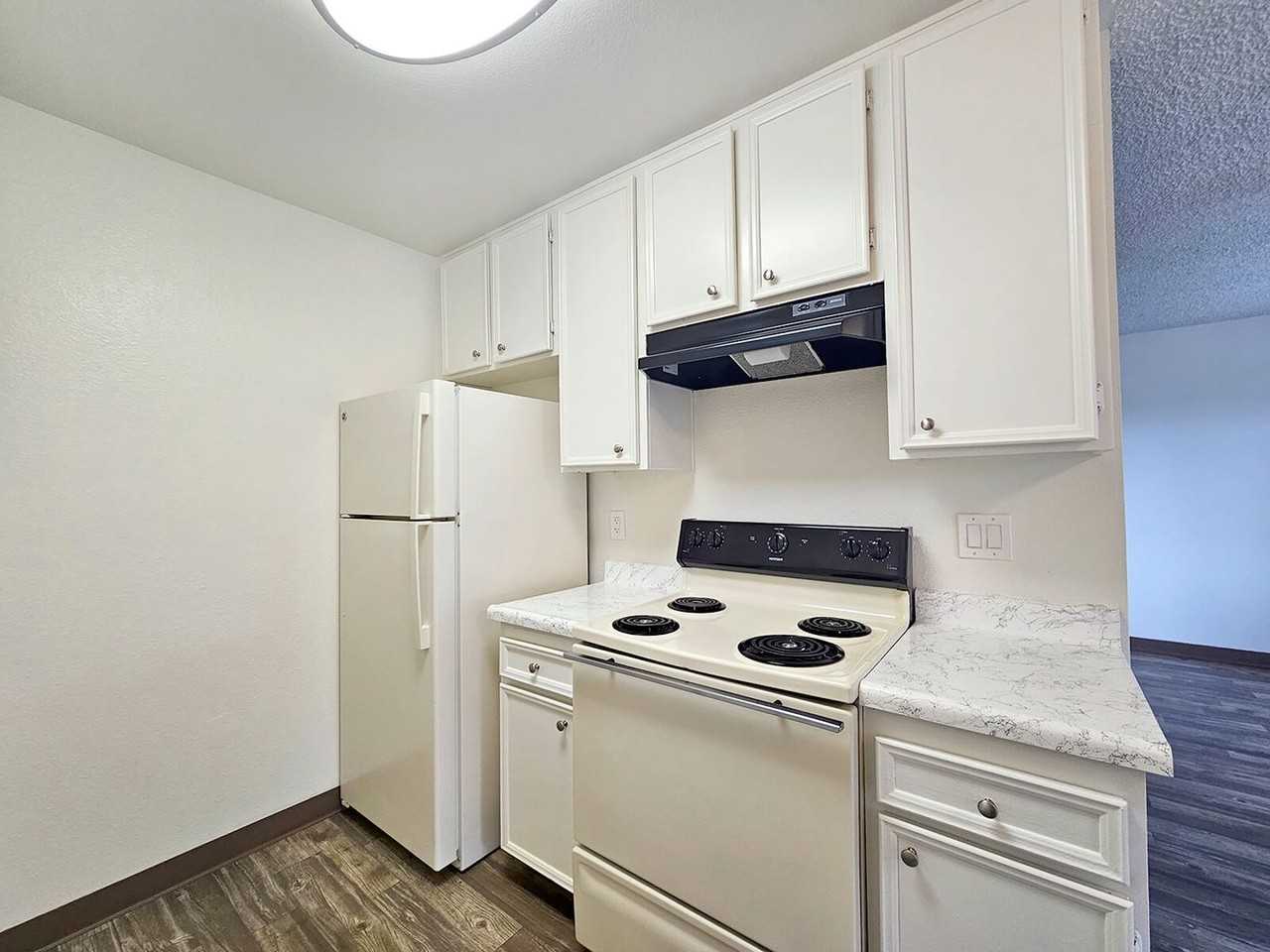 Tiara Greens - Photo 7 of 23