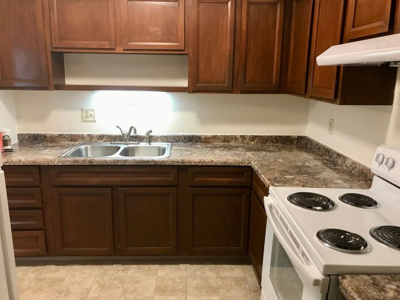 Reid Terrace - Photo 4 of 13