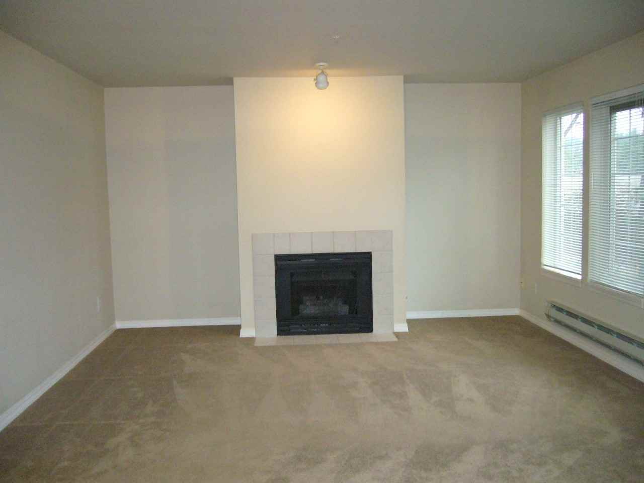 9525 NE 180th St - Photo 2 of 11