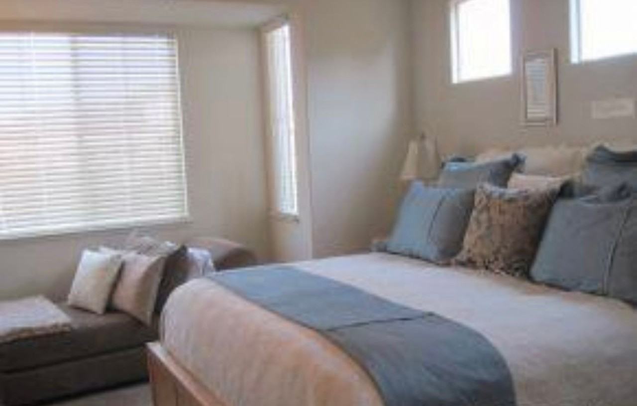 326 Rock Ridge Ln - Photo 3 of 9