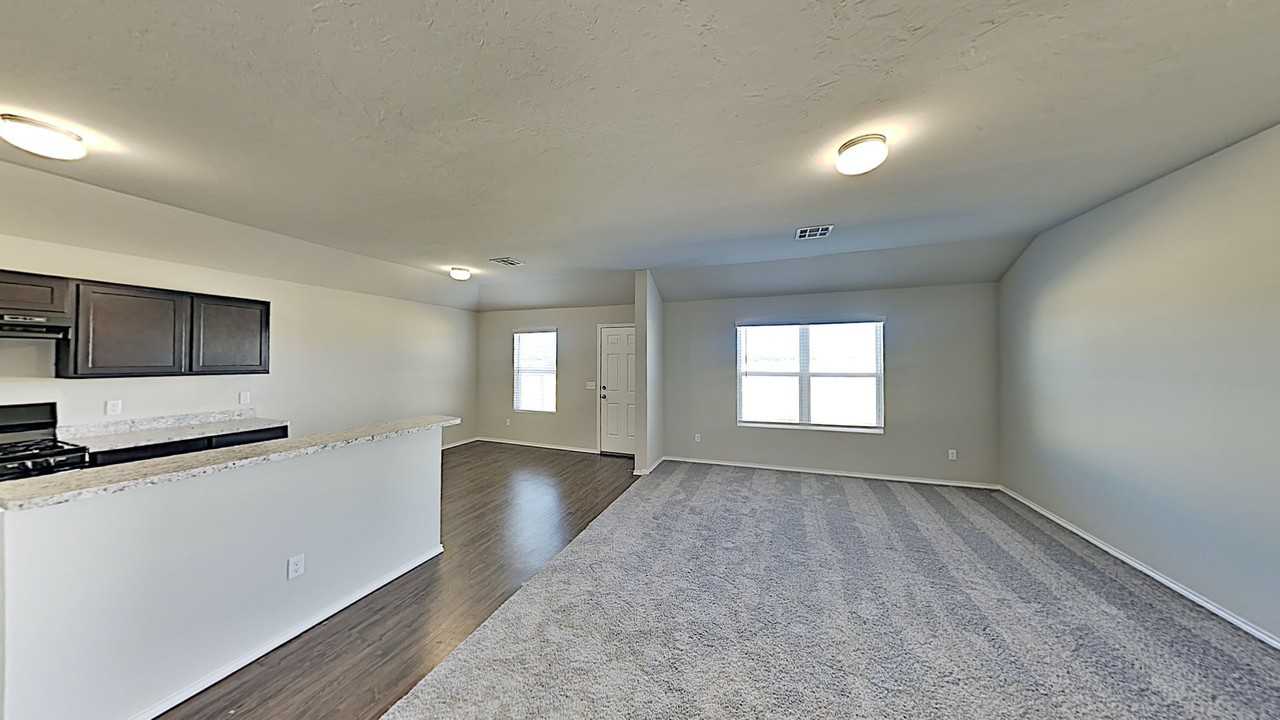 1928 Hannah Ln - Photo 4 of 18