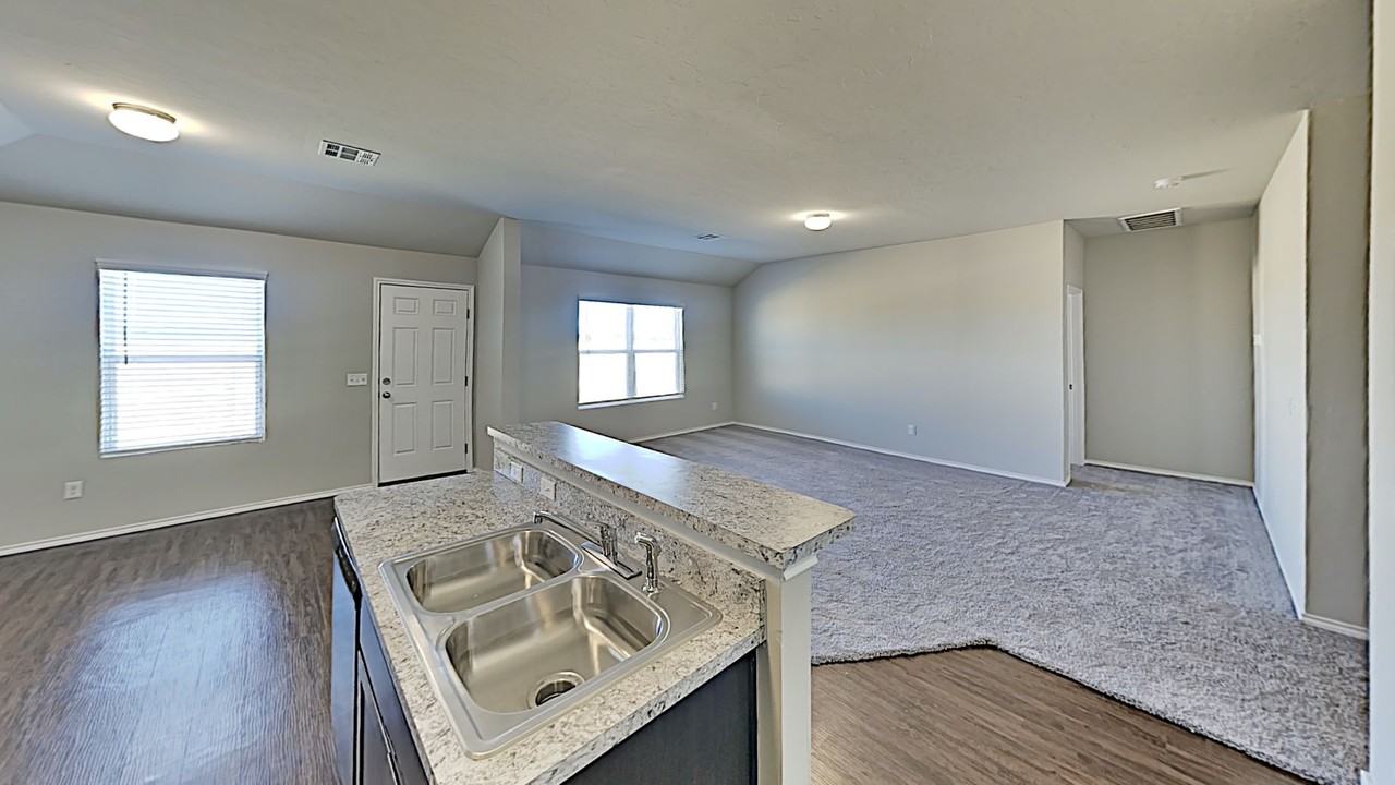 1928 Hannah Ln - Photo 5 of 18